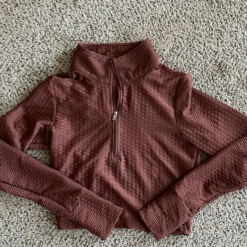 Buffbunny cropped quarter zip